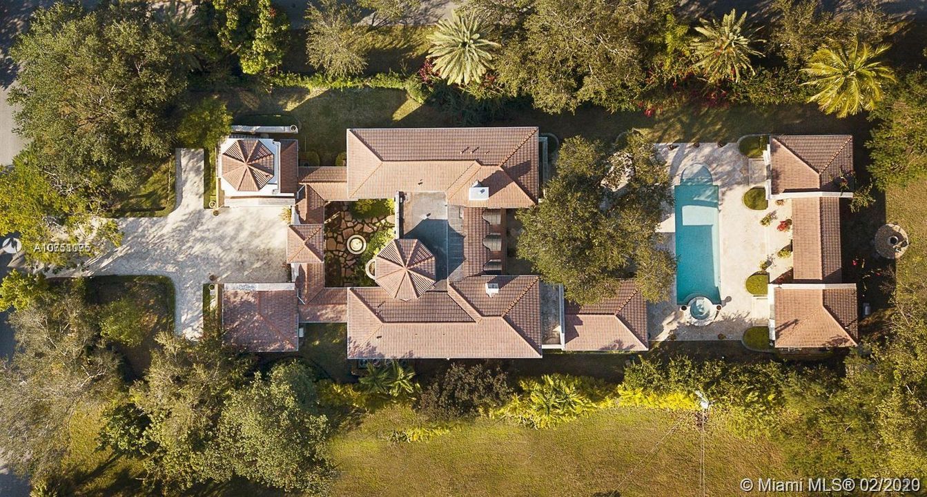 Recently Rented: $20,000 (9 beds, 9 baths, 6529 Square Feet)