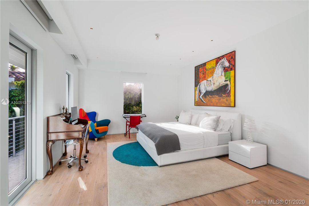 Recientemente alquilado: $75,000 (8 camas, 9 baños, 9984 Pies cuadrados)