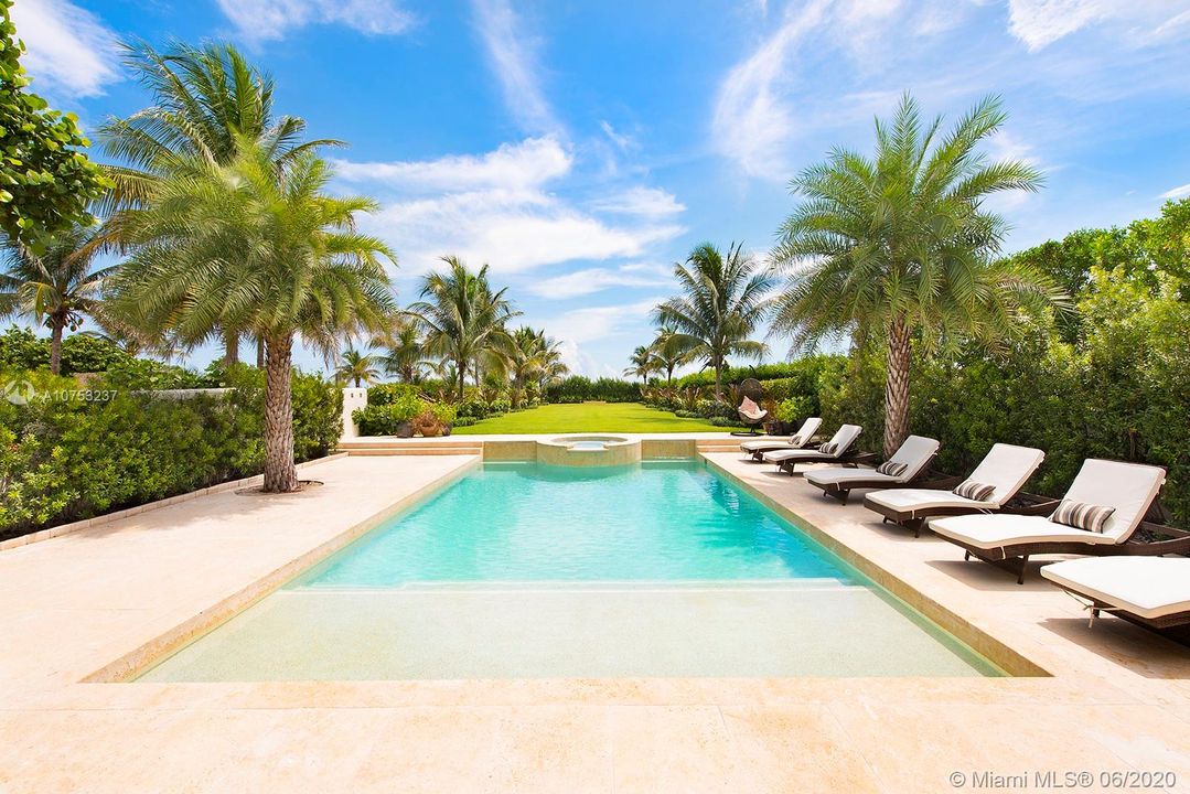 Recently Sold: $19,999,000 (8 beds, 8 baths, 6342 Square Feet)
