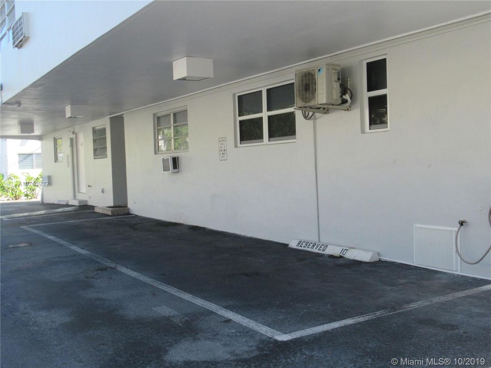 Recently Sold: $389,000 (2 beds, 1 baths, 1261 Square Feet)