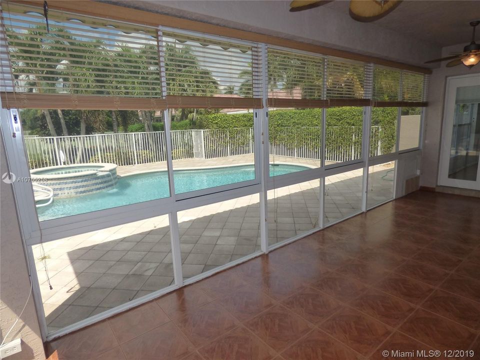 Recently Sold: $149,000 (2 beds, 2 baths, 1820 Square Feet)