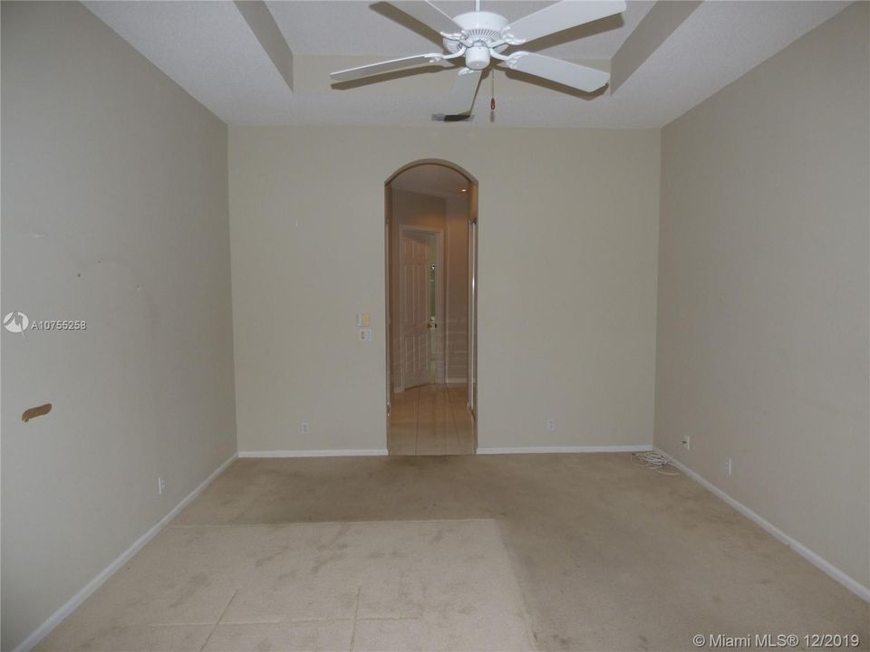 Recently Sold: $149,000 (2 beds, 2 baths, 1820 Square Feet)