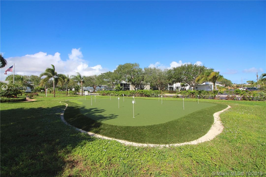Putting green