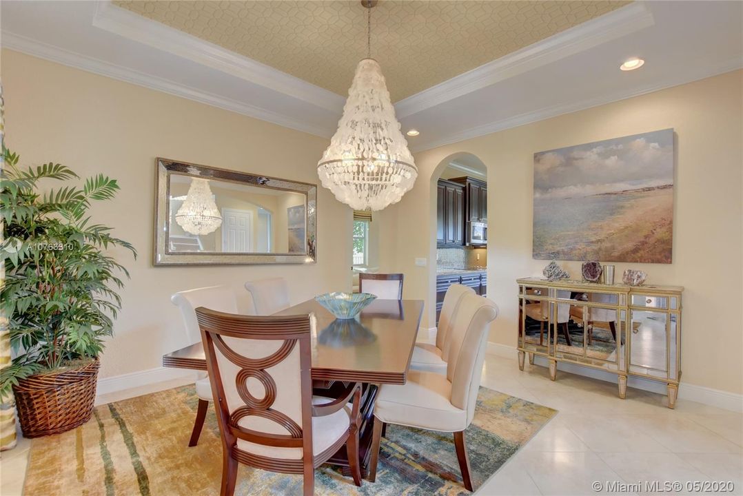 Recently Sold: $825,000 (4 beds, 4 baths, 3356 Square Feet)