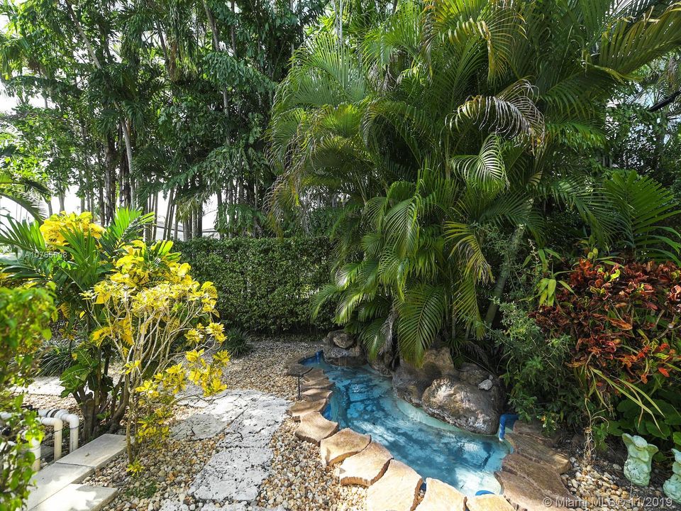 803 N. Greenway Dr., Coral Gables - Grotto