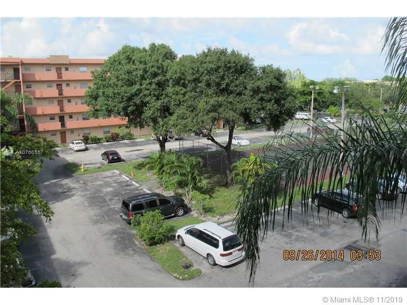 Vendido Recientemente: $69,900 (1 camas, 1 baños, 925 Pies cuadrados)