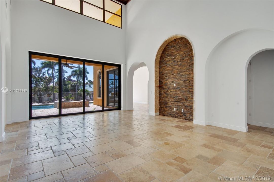 Vendido Recientemente: $1,699,000 (5 camas, 4 baños, 0 Pies cuadrados)