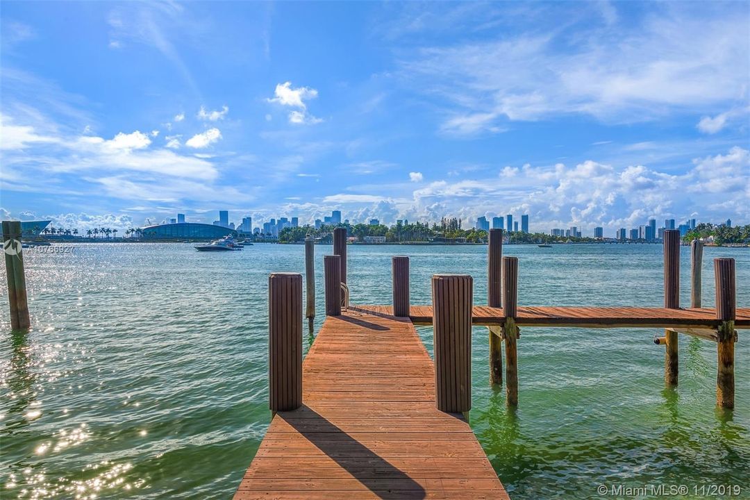 Recently Sold: $30,000,000 (6 beds, 6 baths, 14268 Square Feet)
