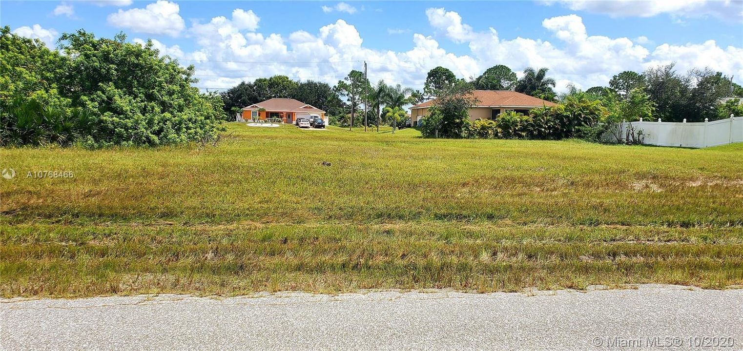 Recently Sold: $13,900 (0.23 acres)
