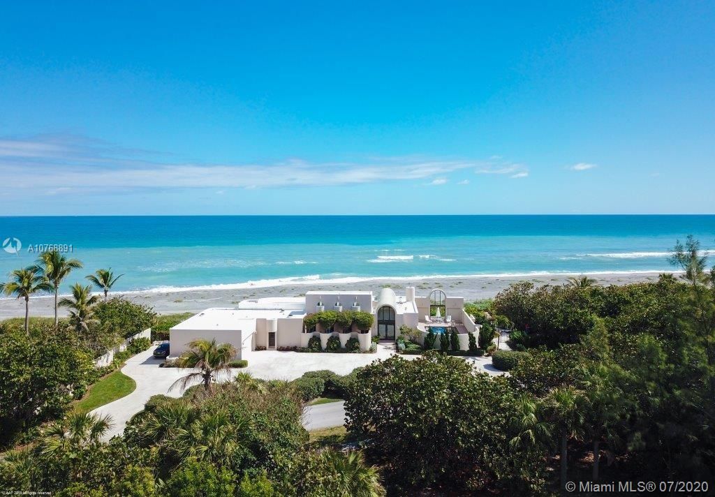 Recently Sold: $5,995,000 (3 beds, 4 baths, 3610 Square Feet)