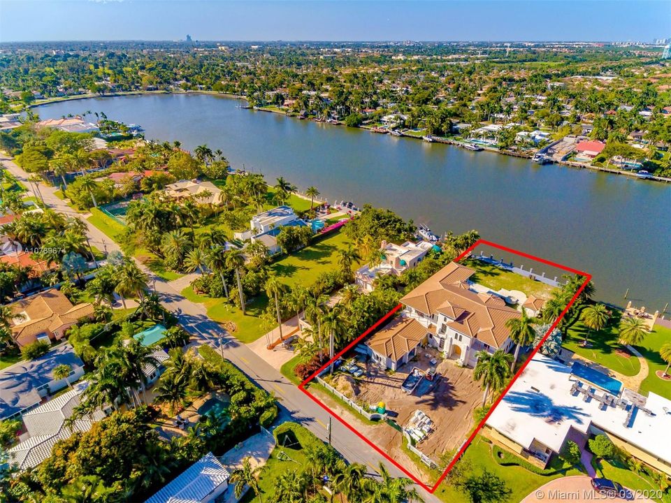 Vendido Recientemente: $5,398,000 (6 camas, 7 baños, 0 Pies cuadrados)