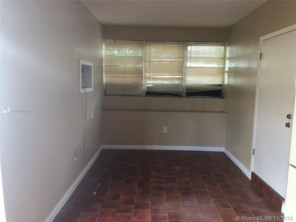 Недавно арендовано: $750 (0 спален, 1 ванн, 1202 Квадратных фут)