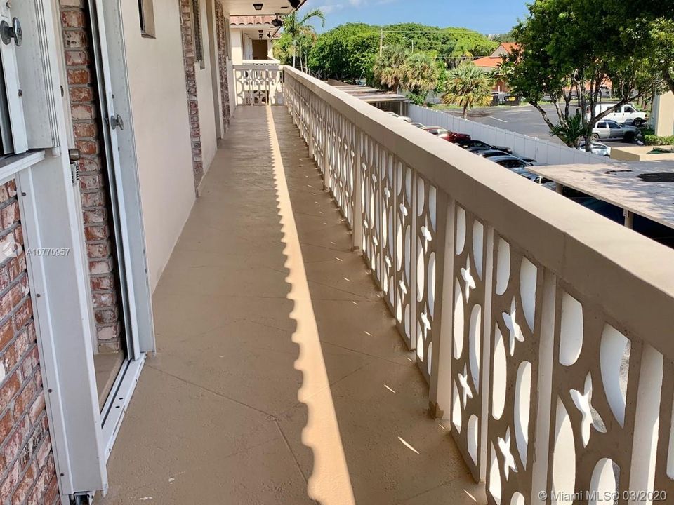 Vendido Recientemente: $123,900 (1 camas, 1 baños, 772 Pies cuadrados)