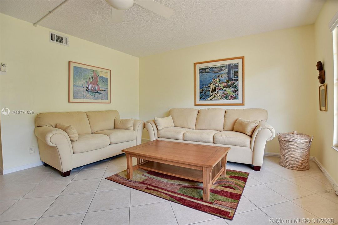 Recently Sold: $59,000 (1 beds, 1 baths, 862 Square Feet)