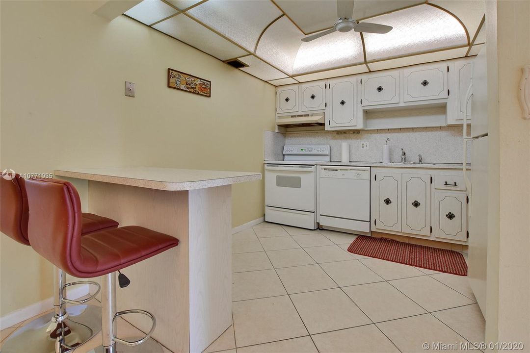 Recently Sold: $59,000 (1 beds, 1 baths, 862 Square Feet)