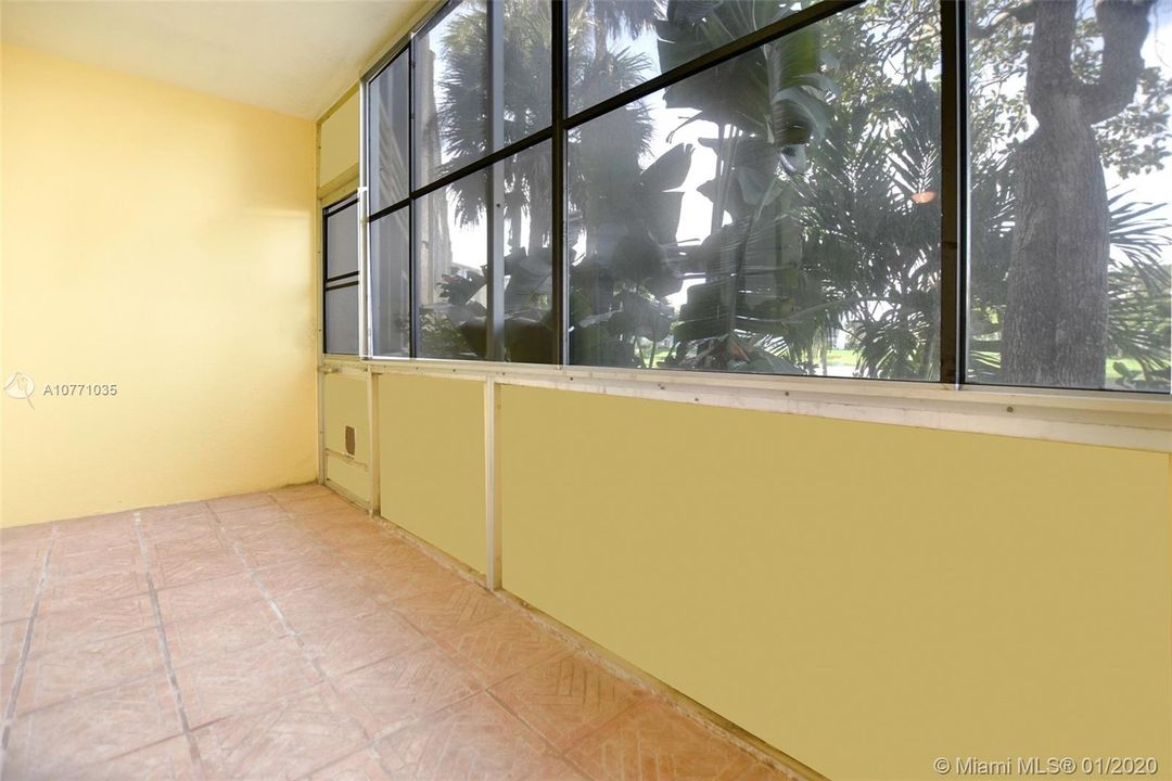 Recently Sold: $59,000 (1 beds, 1 baths, 862 Square Feet)