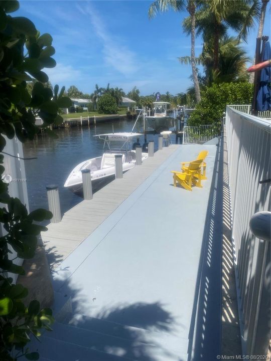 Recently Sold: $1,795,000 (6 beds, 4 baths, 4048 Square Feet)