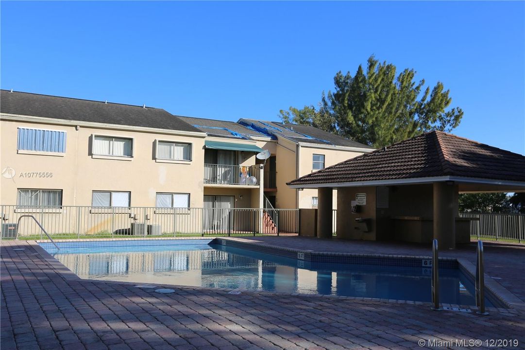 Недавно продано: $115,000 (1 спален, 1 ванн, 583 Квадратных фут)