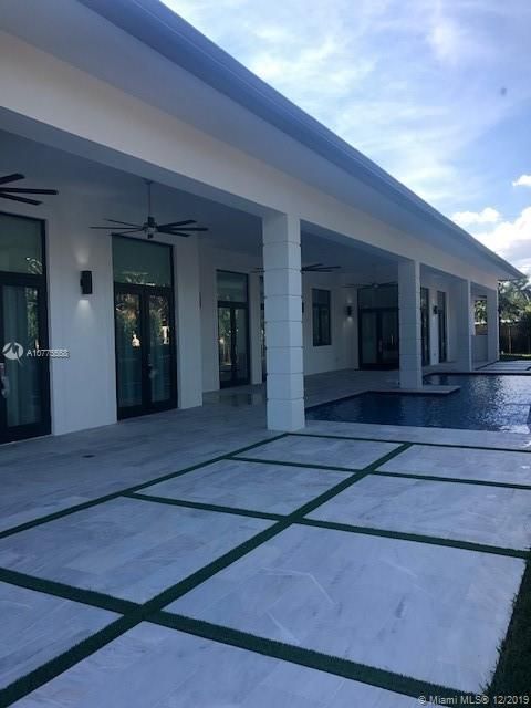 Recently Rented: $10,000 (5 beds, 4 baths, 4424 Square Feet)