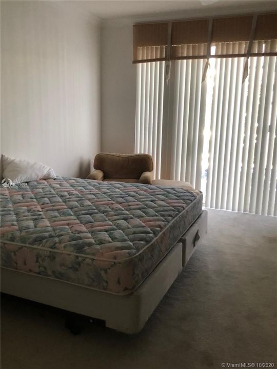 Недавно продано: $169,999 (3 спален, 2 ванн, 2223 Квадратных фут)