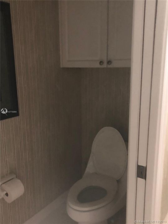 Недавно продано: $169,999 (3 спален, 2 ванн, 2223 Квадратных фут)