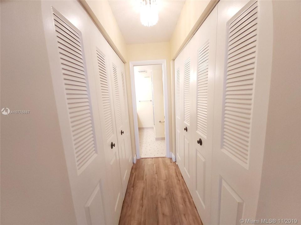 Недавно продано: $129,500 (2 спален, 2 ванн, 1090 Квадратных фут)