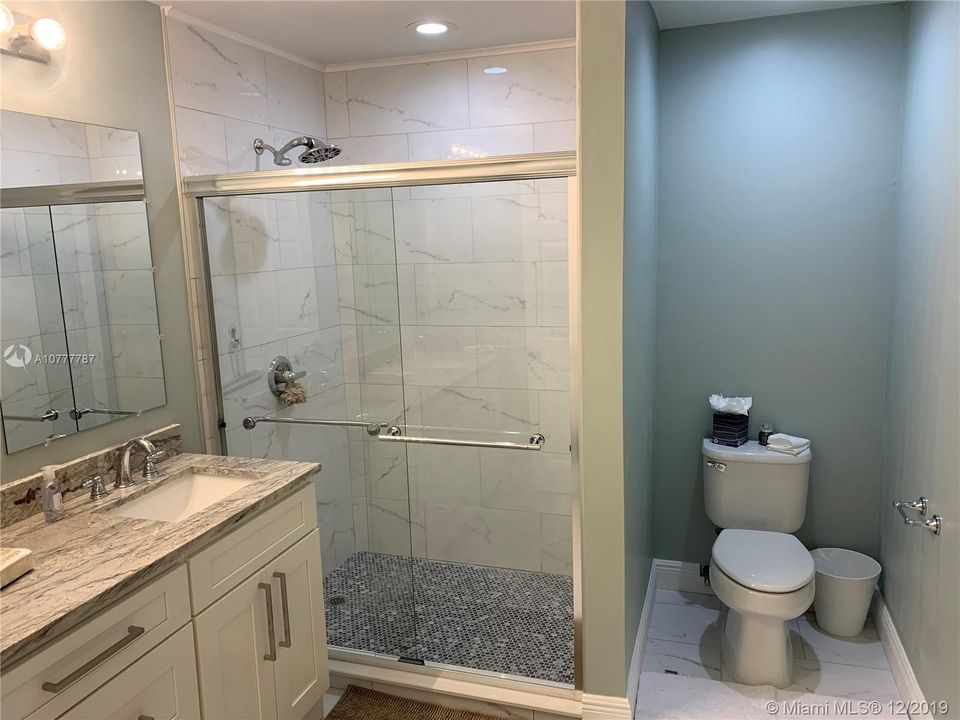 Недавно продано: $309,000 (4 спален, 2 ванн, 1798 Квадратных фут)