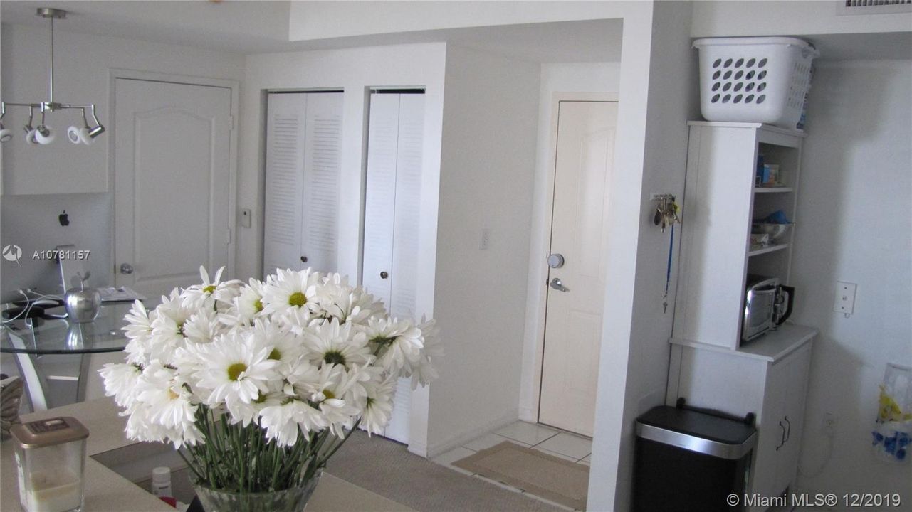 Недавно продано: $160,000 (1 спален, 1 ванн, 685 Квадратных фут)