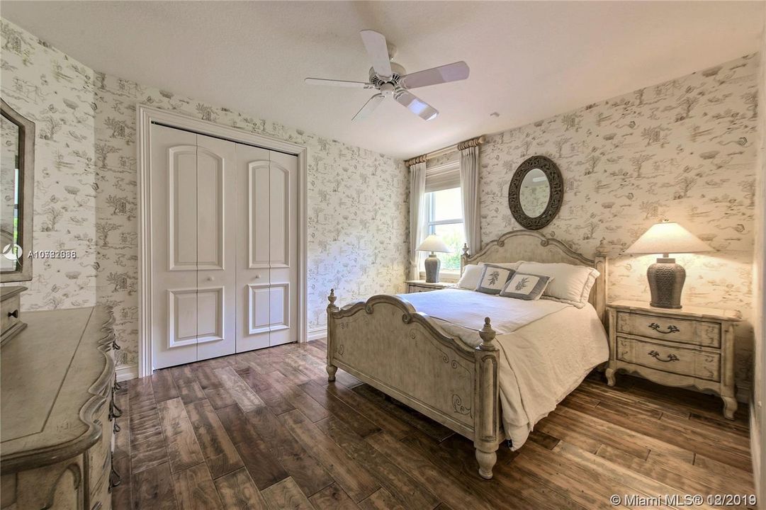 Recently Rented: $5,990 (5 beds, 3 baths, 3064 Square Feet)