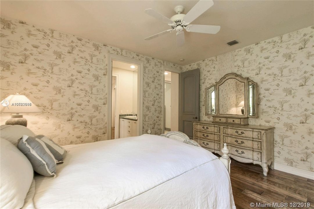 Recently Rented: $5,990 (5 beds, 3 baths, 3064 Square Feet)