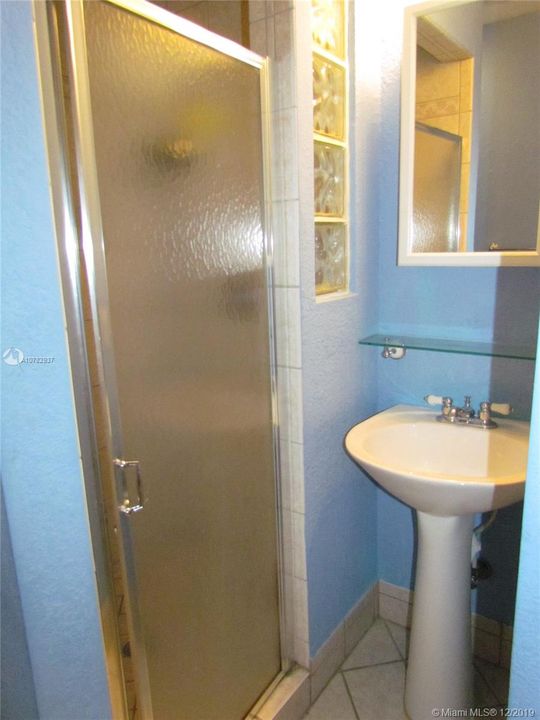 Recently Rented: $2,500 (4 beds, 3 baths, 1782 Square Feet)