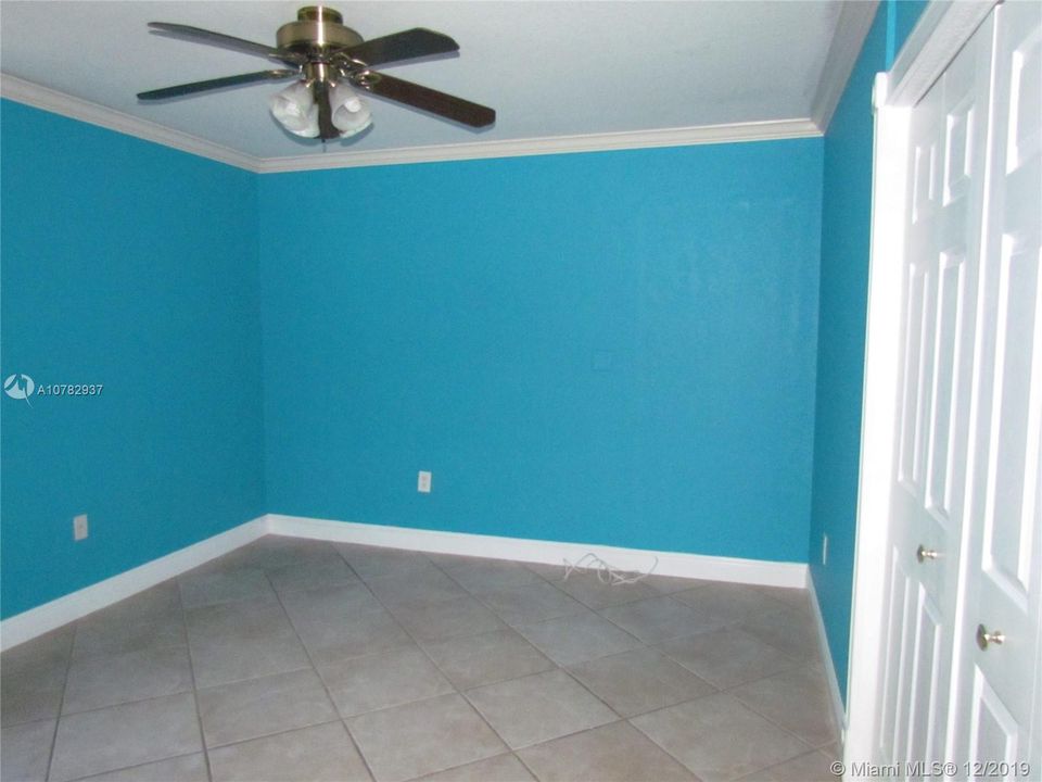 Recently Rented: $2,500 (4 beds, 3 baths, 1782 Square Feet)