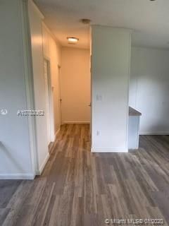 Vendido Recientemente: $159,900 (3 camas, 2 baños, 1404 Pies cuadrados)