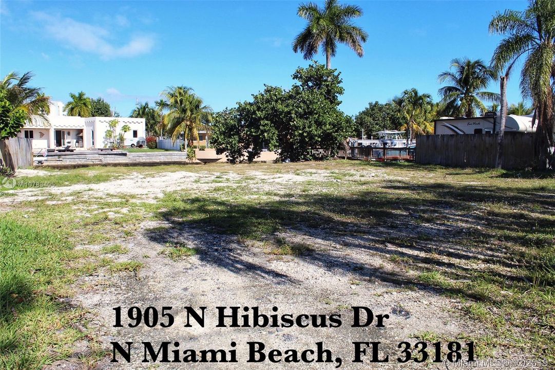 最近售出: $650,000 (0.18 acres)