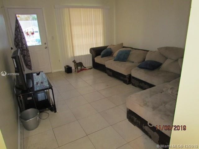 Vendido Recientemente: $299,900 (0 camas, 0 baños, 2240 Pies cuadrados)