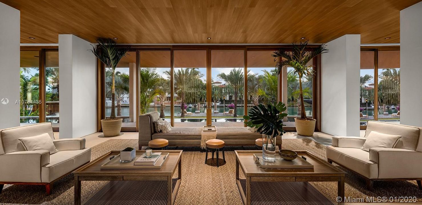 Recently Sold: $27,000,000 (7 beds, 7 baths, 10777 Square Feet)