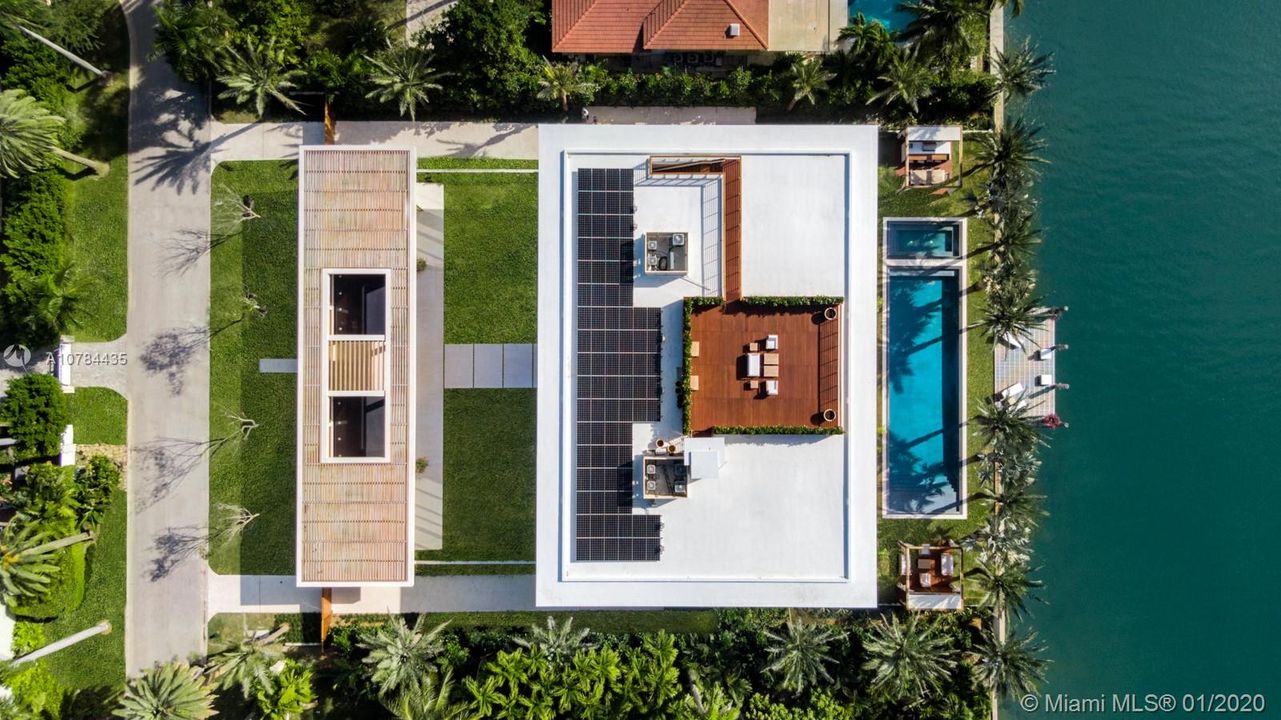 Recently Sold: $27,000,000 (7 beds, 7 baths, 10777 Square Feet)