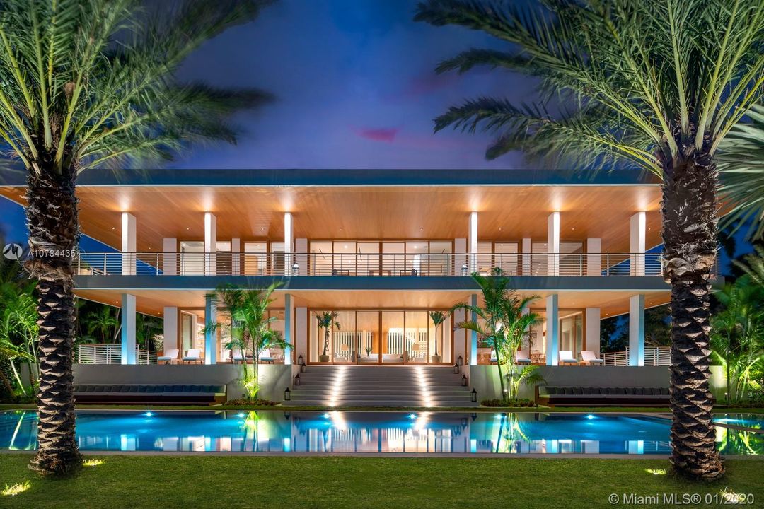 Recently Sold: $27,000,000 (7 beds, 7 baths, 10777 Square Feet)