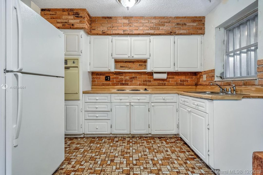 Недавно продано: $238,000 (0 спален, 2 ванн, 1288 Квадратных фут)