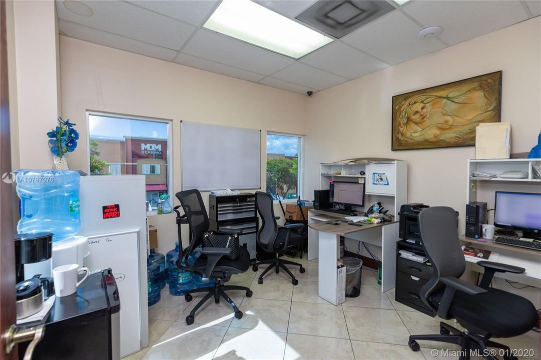 Vendido Recientemente: $2,495,000 (0 camas, 0 baños, 12690 Pies cuadrados)