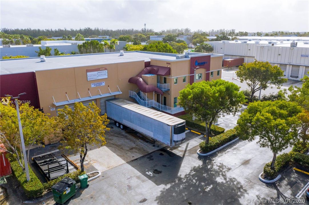 Vendido Recientemente: $2,495,000 (0 camas, 0 baños, 12690 Pies cuadrados)