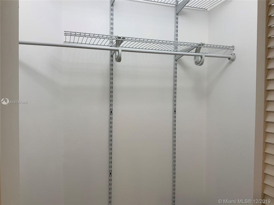 Recently Sold: $183,000 (2 beds, 2 baths, 800 Square Feet)
