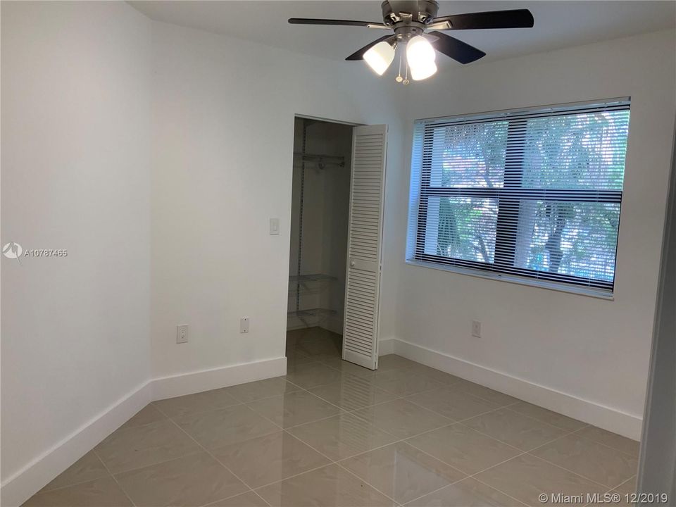 Recently Sold: $183,000 (2 beds, 2 baths, 800 Square Feet)