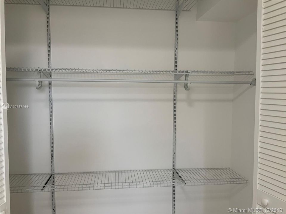 Recently Sold: $183,000 (2 beds, 2 baths, 800 Square Feet)