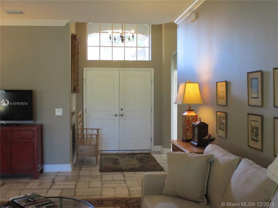 Recently Sold: $274,900 (2 beds, 2 baths, 1603 Square Feet)