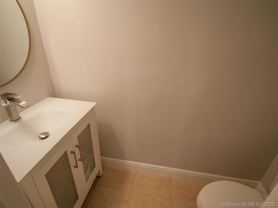 Recientemente alquilado: $1,750 (2 camas, 1 baños, 1025 Pies cuadrados)