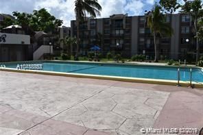 Recently Sold: $199,999 (2 beds, 2 baths, 982 Square Feet)