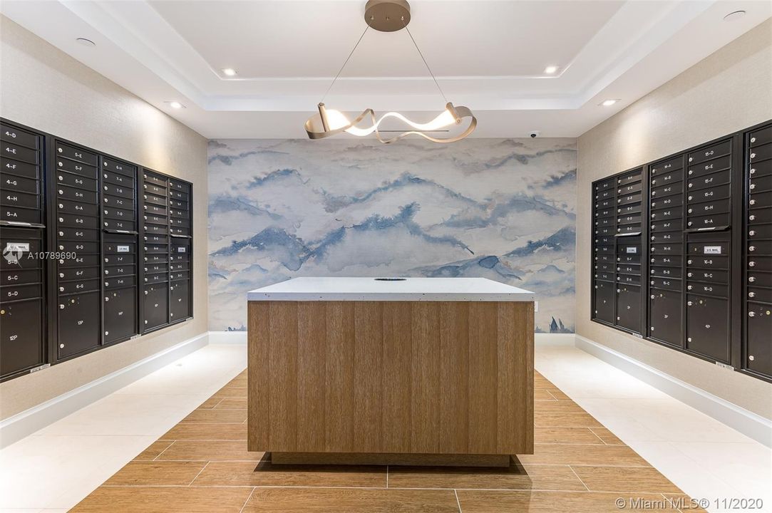 Vendido Recientemente: $1,495,000 (2 camas, 2 baños, 1526 Pies cuadrados)