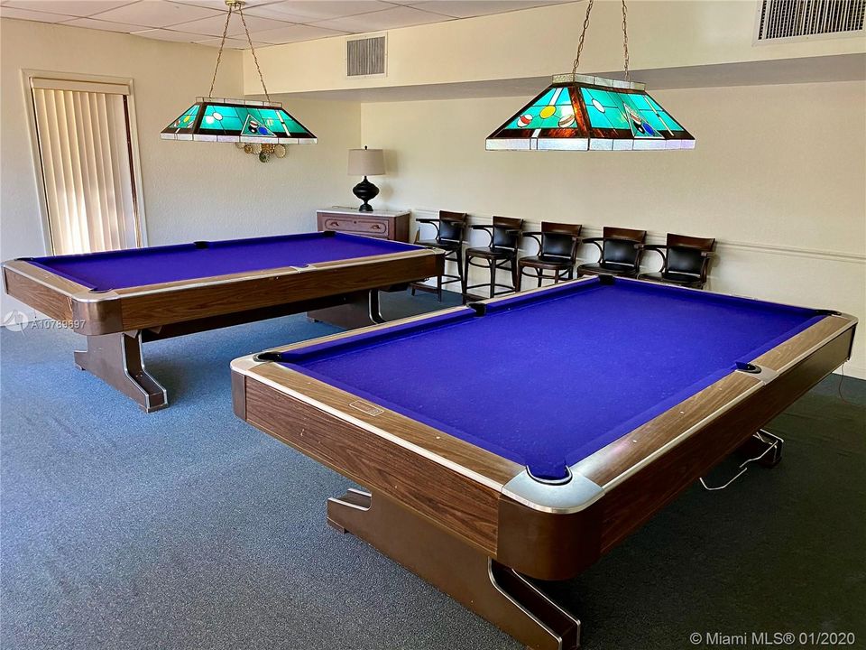 COMMUNITY RECREATION ROOM