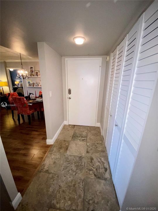 FOYER TO FRONT DOOR ENTRANCE